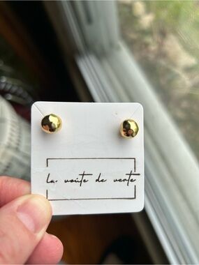 Gorjana Leucadia Gold Plated Hammered Stud Earrings
